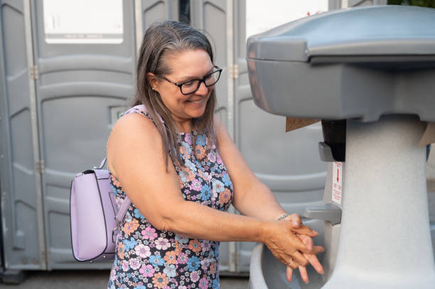 Best Construction site porta potty rental  in Red Lake, MN